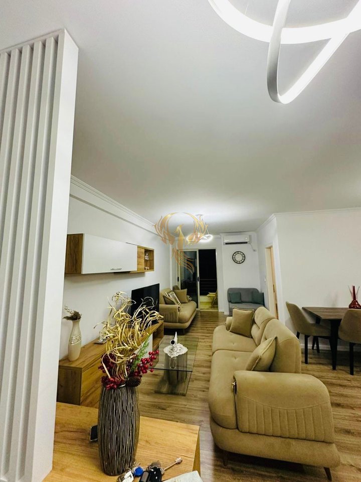1+1 Apartment for rent in Yzberisht