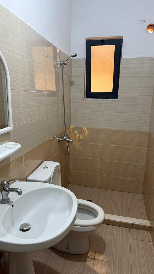 1+1 entrance for rent at Jordan Misja