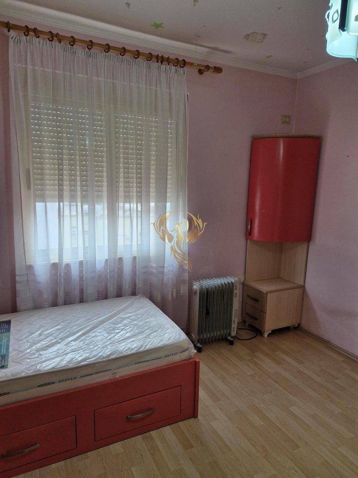 Jepet me qira super Apartament 2+1 Rruga e Kosovareve