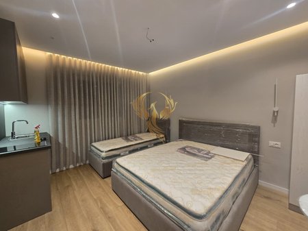 Jepet me qera Garsonierja ,  ne Brryl