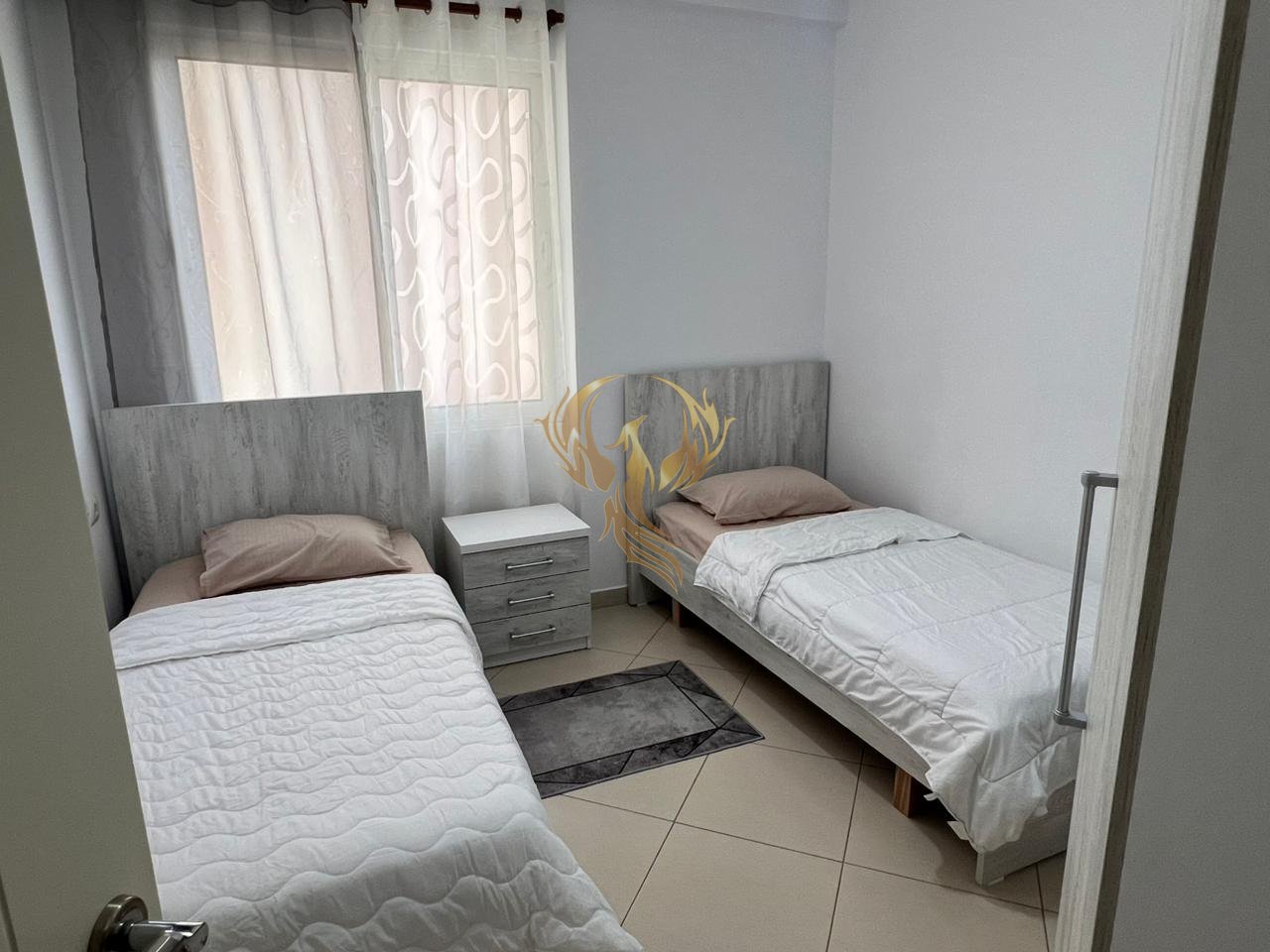 Jepet me qera Apartament 2+1+2+2 Bllk ,tek Kodra e Diellit