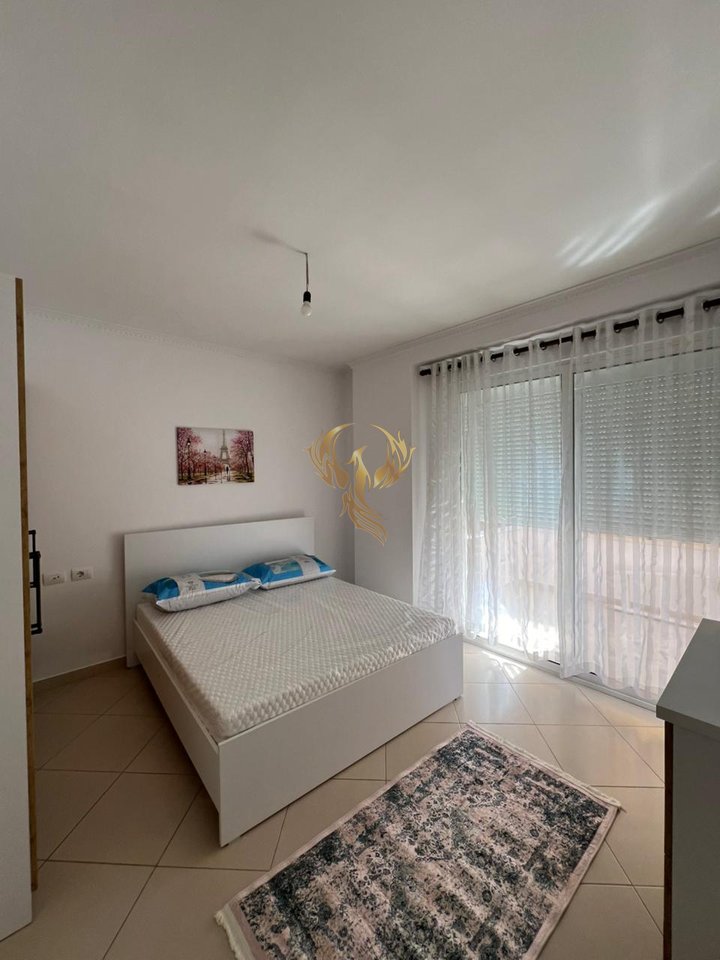 Jepet me qera Apartament 2+1+2+2 Bllk ,tek Kodra e Diellit