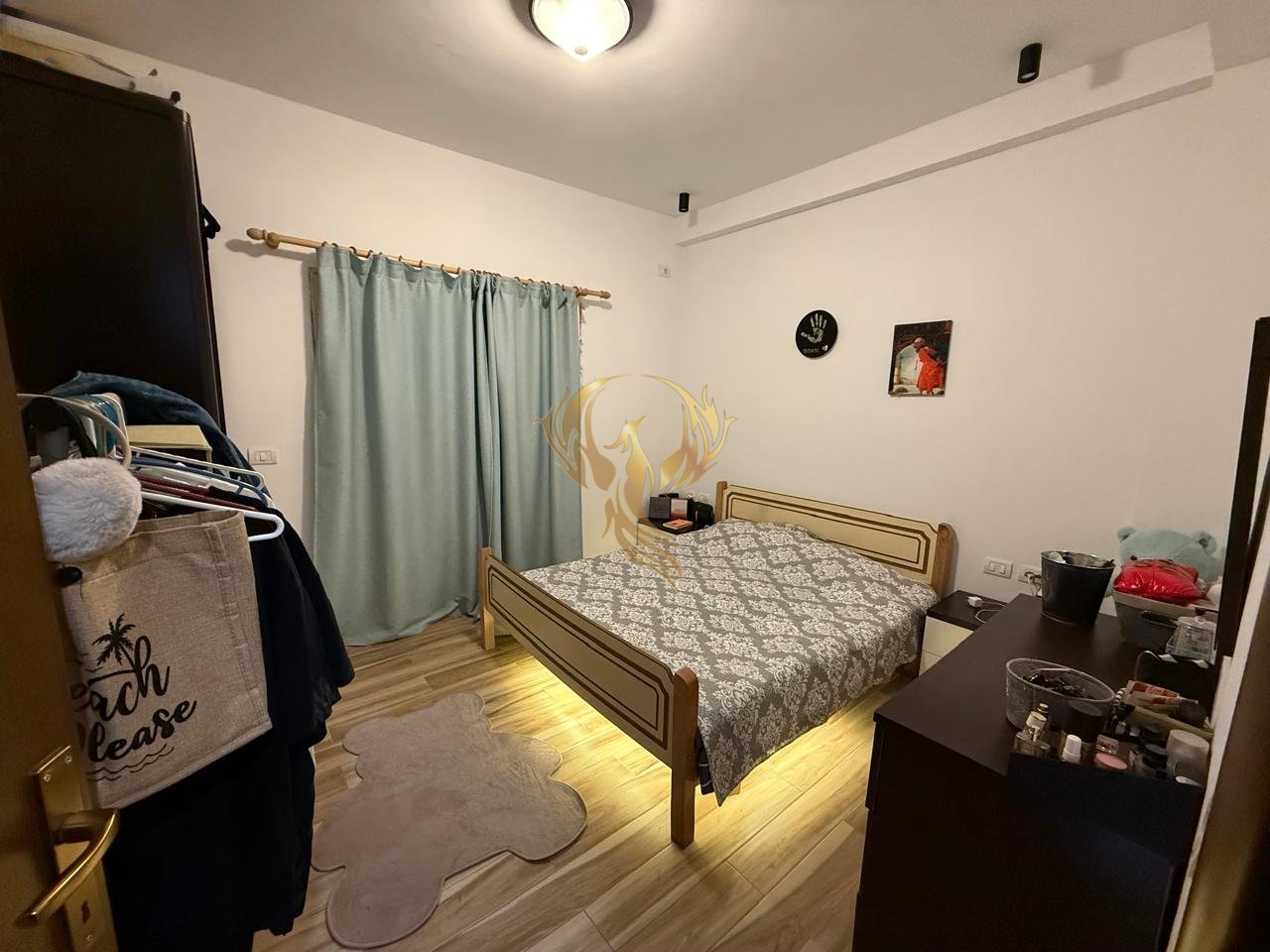 Affittasi ingresso 1+1 Selite