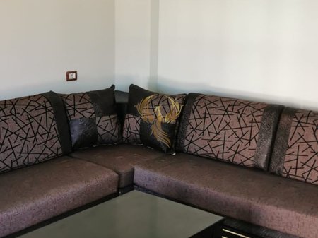 Jepet me qera Hyrje 1+1, tek Stacioni i Trenit