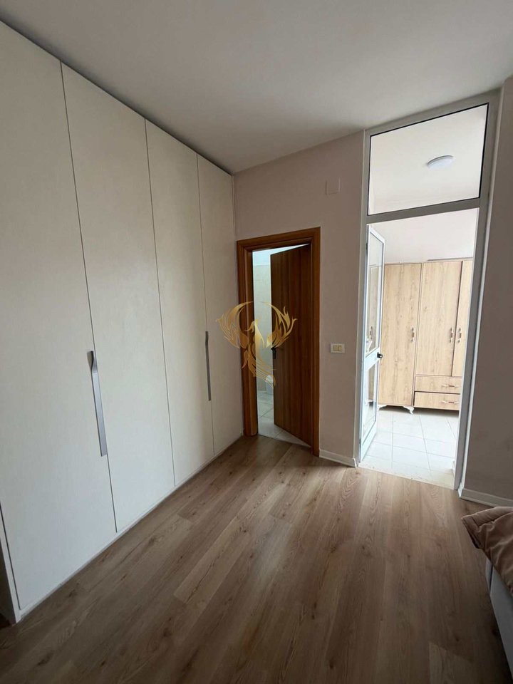 For rent 2+1+2+2Bllk Apartment in Astir