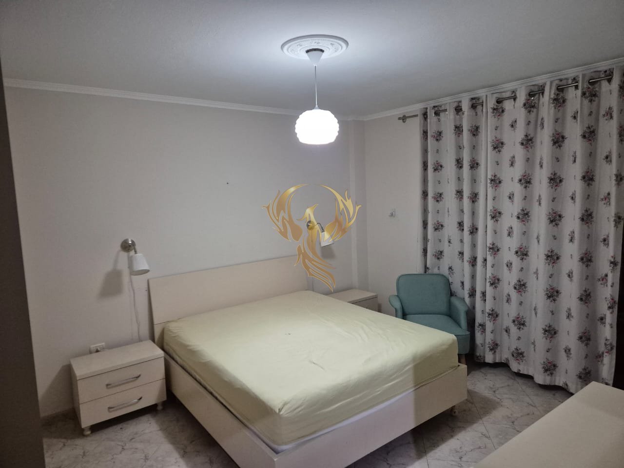 Jepet me qera Apartament 1+1 te Ish Parku i autobusave