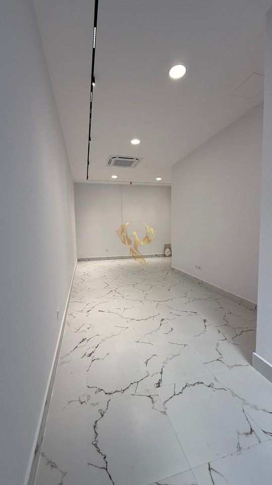 Affittasi Negozio / Locale Commerciale presso Mine Peza