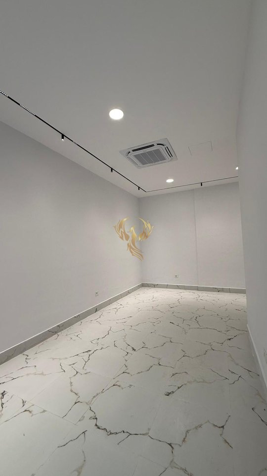 Affittasi Negozio / Locale Commerciale presso Mine Peza