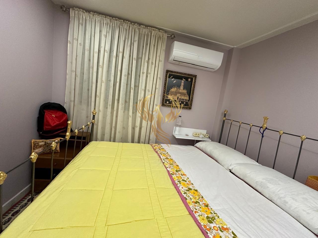 Affittasi ingresso 1+1 al Mercato Nuovo