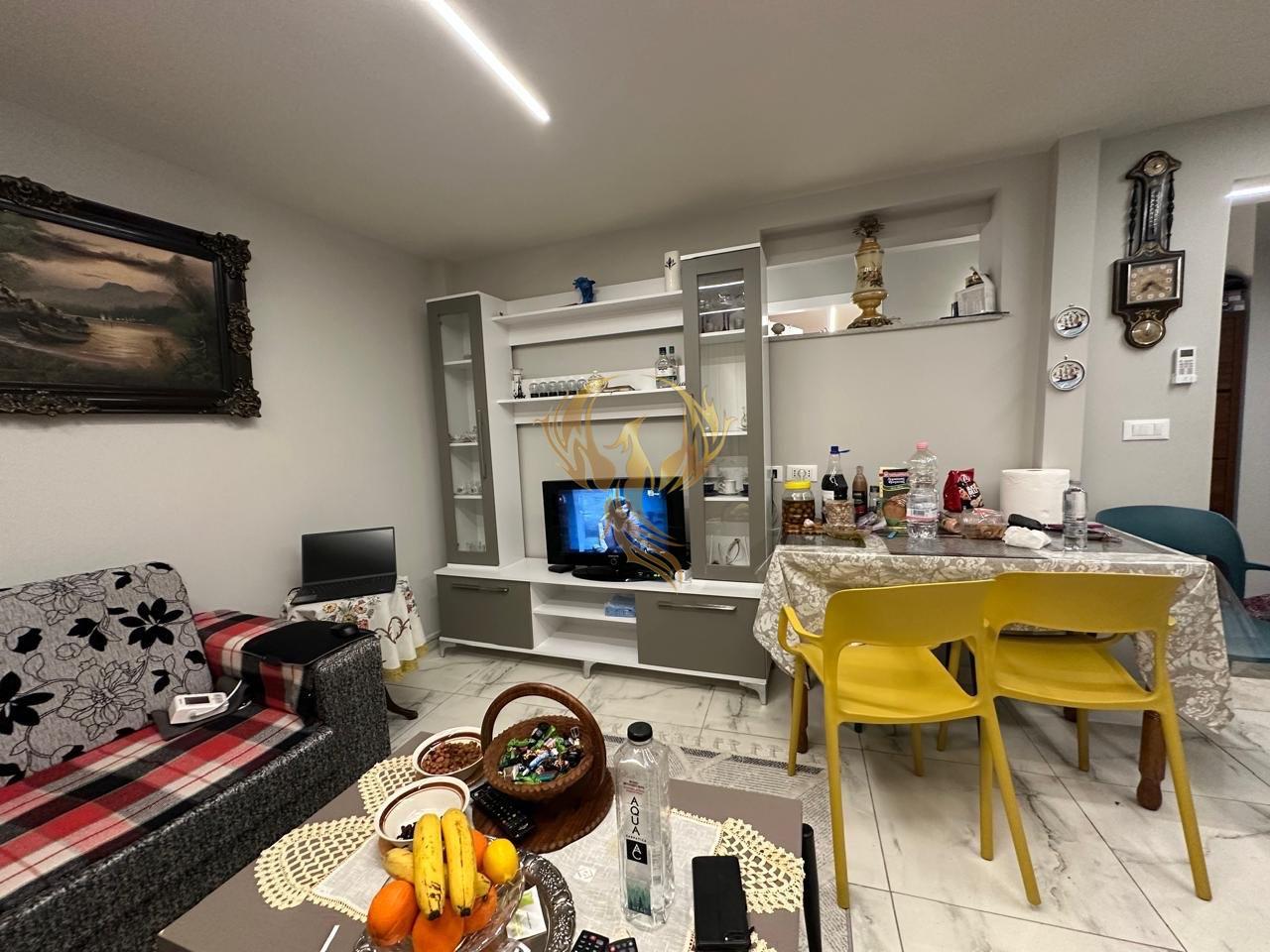 Affittasi ingresso 1+1 al Mercato Nuovo