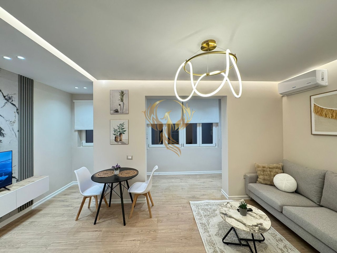 Jepet me qera Apartament 1+1 tek Rruga e Barrikadave