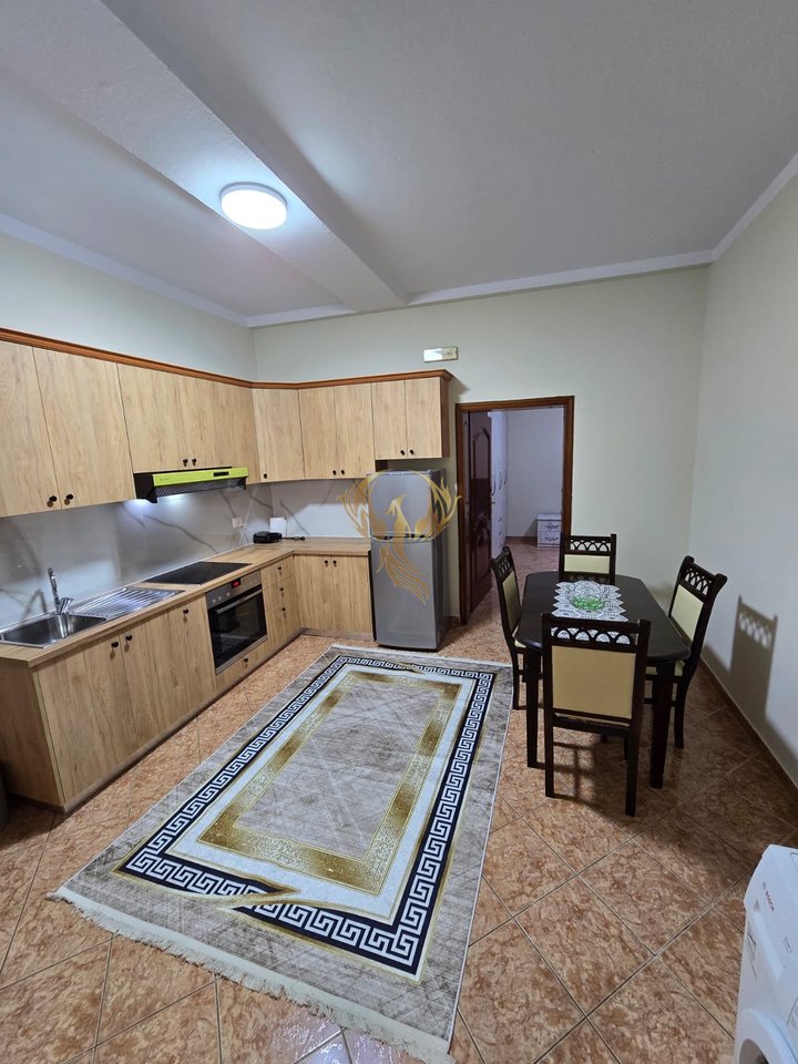 Jepet me qera Hyrje 1+1 , Don Bosko