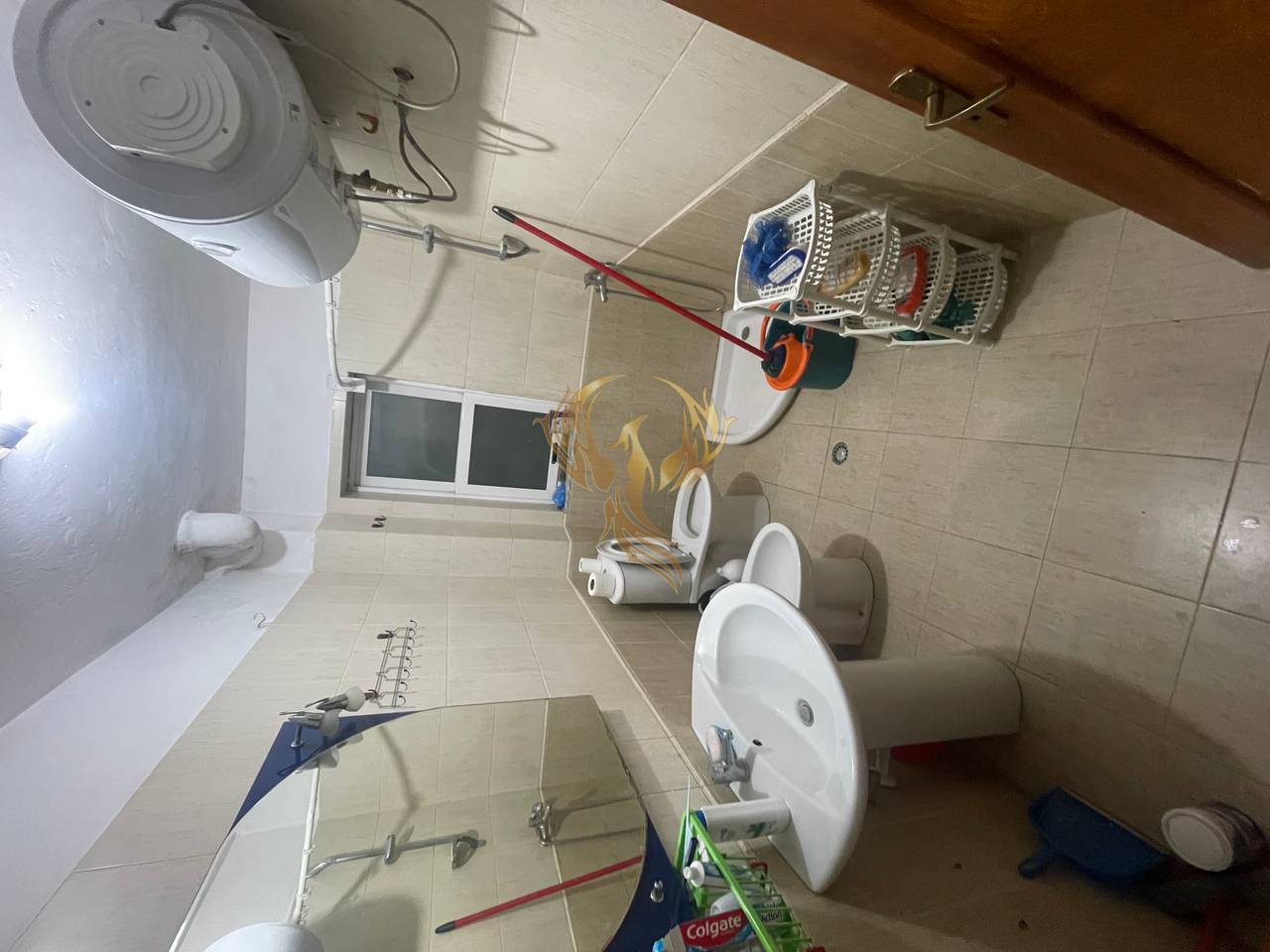 Jepet me qera apartament 3+1+Bllk , tek Garda, Bllok