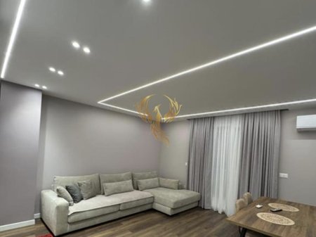 Jepet me qera Apartament 1+1 te Stacioni i Trenit