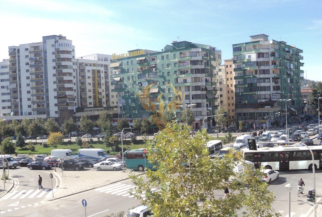 1+1 Apartment for rent at Pallati me Shigjeta
