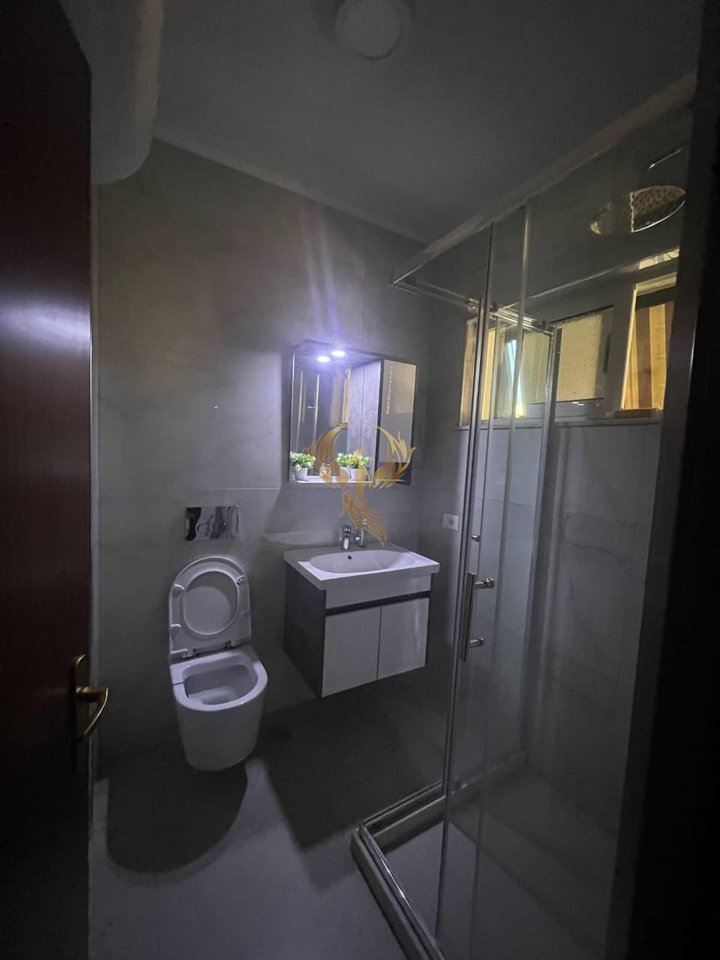 Super apartment 3+Kitchen separate+2+2Balcony for rent near Komuna Parisit