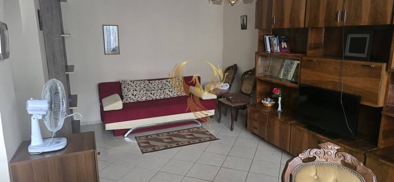 Jepet me qera Apartament 1+1 Te Shkolla e Baletit
