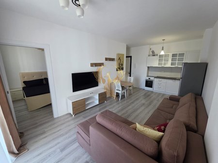 Jepet me qera Apartament 1+1 ne Laprake