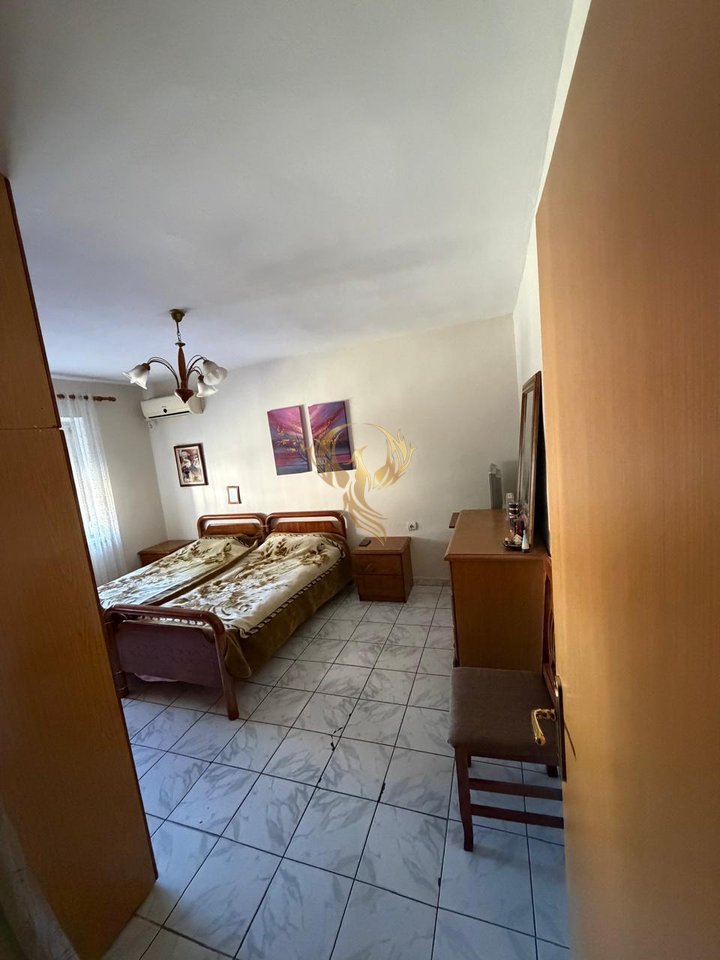 Appartamento 1+1 in affitto a Shkolla e Bashkuar
