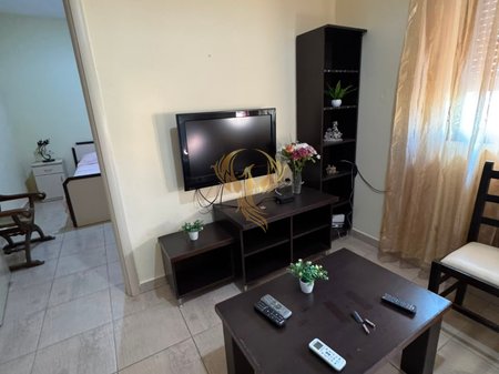 Appartamento 1+1 in affitto, all'incrocio 21 Dhjetori