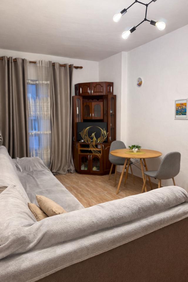 Appartamento 1+1 in affitto ad Astir