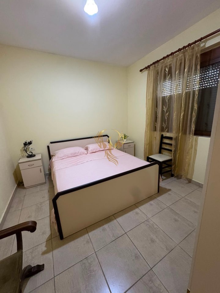 Appartamento 1+1 in affitto, all'incrocio 21 Dhjetori