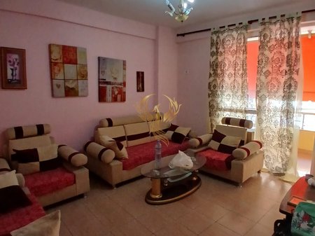 Jepet me qera Apartament 1+1 ne Astir