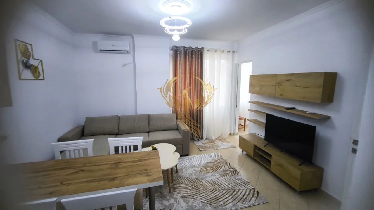 Jepet me qera Apartament  1+1 ne Astir