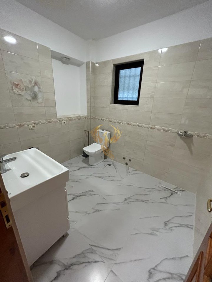 Apartment or Space for Rent for Call Centre 3+1+Annex+Balcony in the area of Ish-ATSH