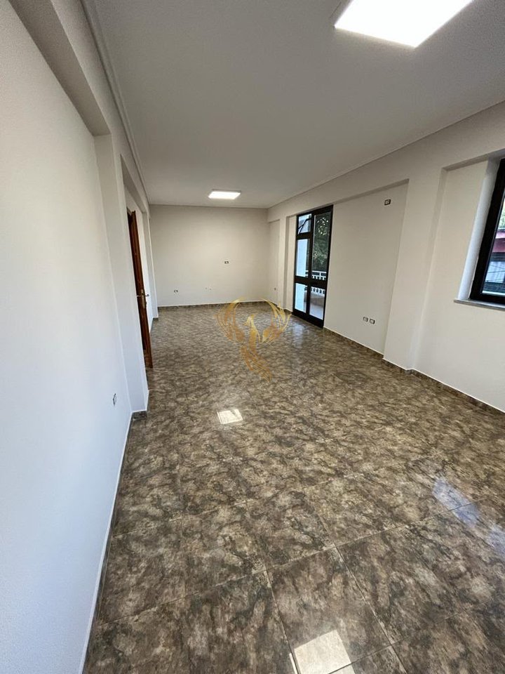 Apartment or Space for Rent for Call Centre 3+1+Annex+Balcony in the area of Ish-ATSH