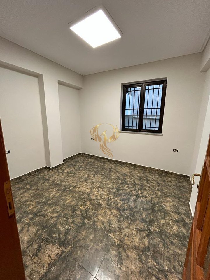 Apartment or Space for Rent for Call Centre 3+1+Annex+Balcony in the area of Ish-ATSH