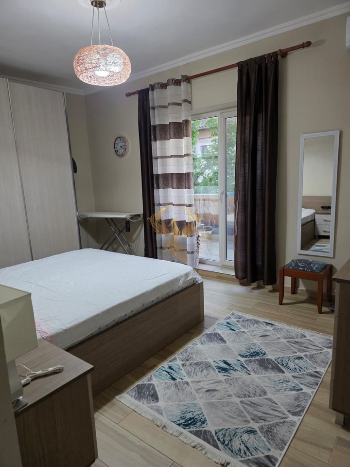 Jepet me qera Apartament 2+1 ne Ali Dem