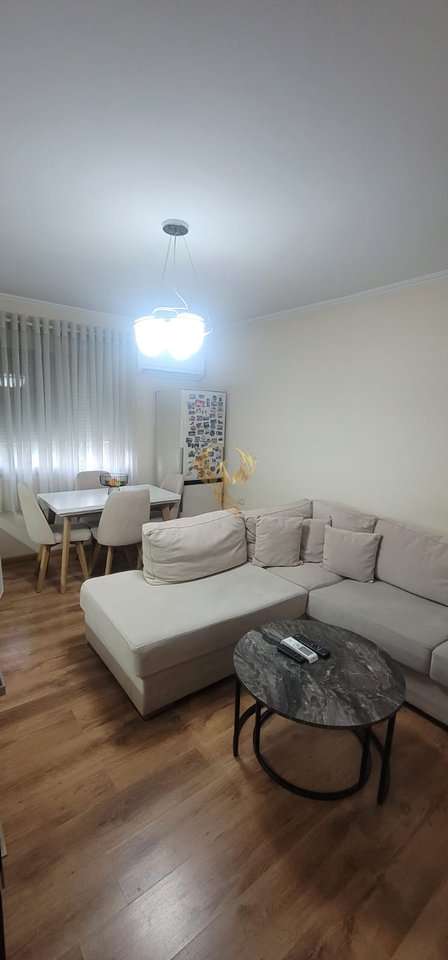 Jepet me qera apartament 2+1 te Oxhaku