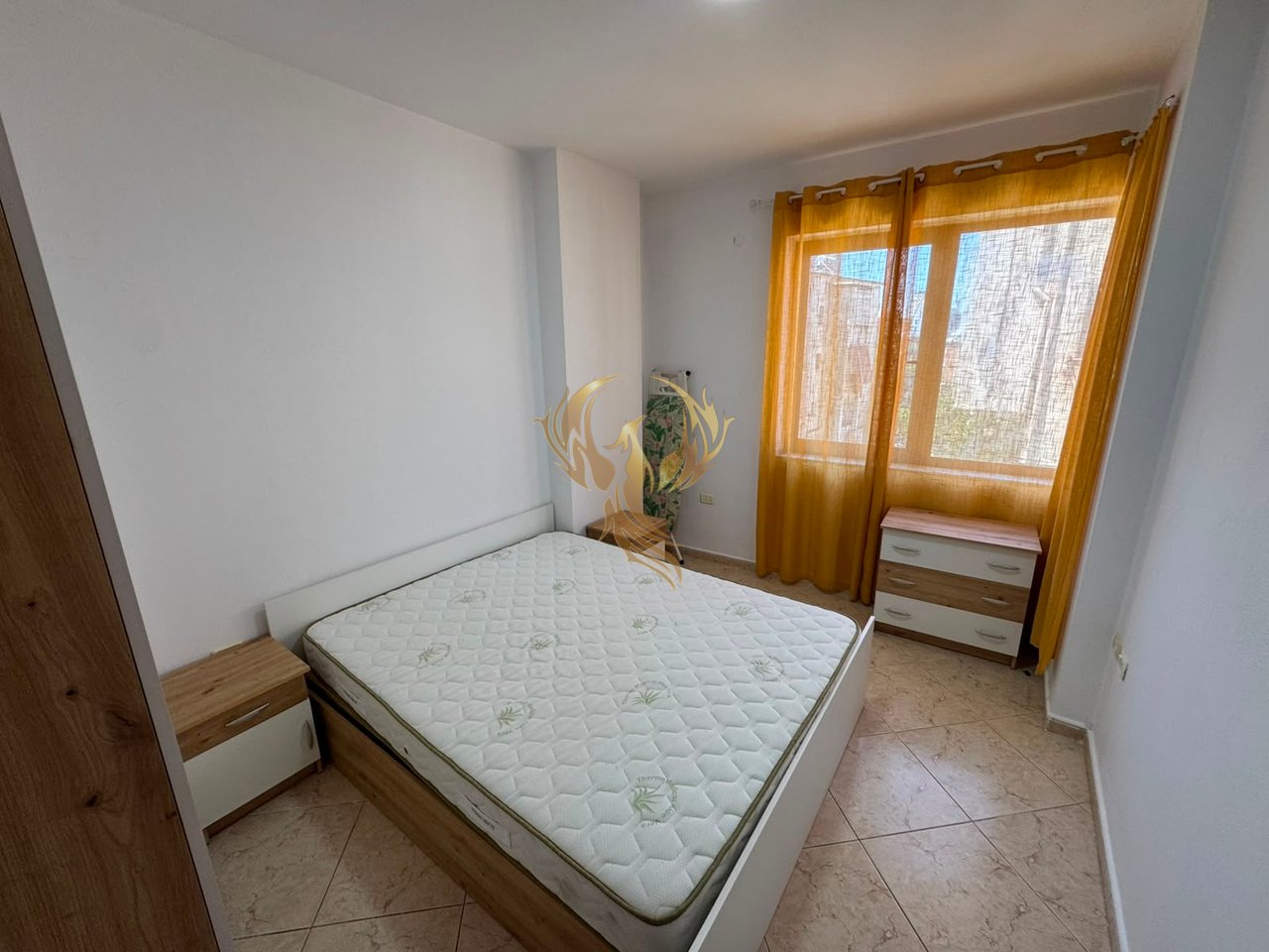 Jepet me qera apartament 1+1 qyet Studenti