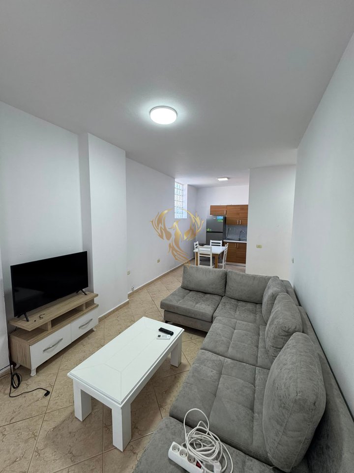 Jepet me qera apartament 1+1 qyet Studenti