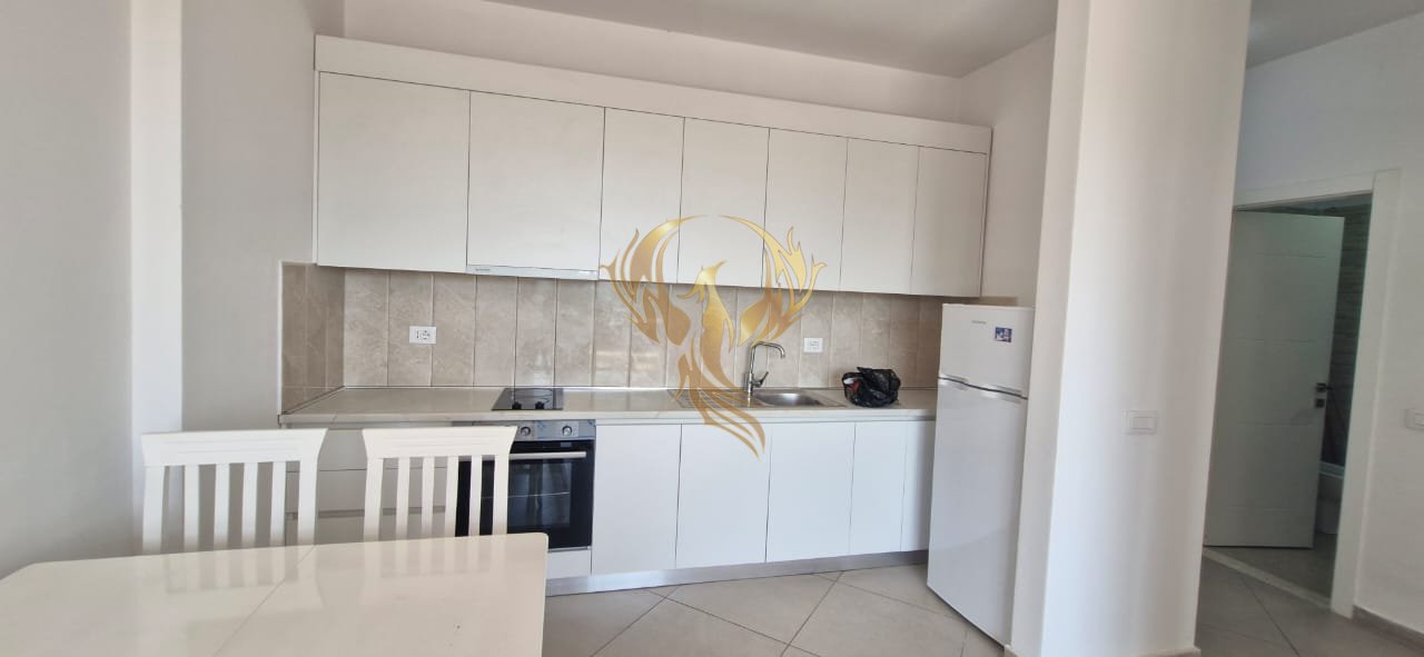 Affittasi appartamento 1+1 in Via Dibres