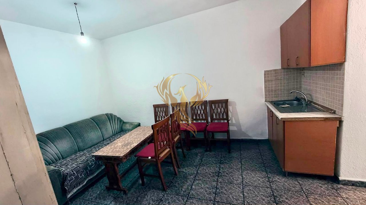 Affittasi ingresso 1+1 Zogu i zi