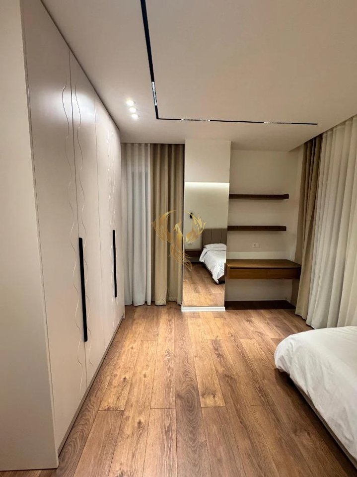 Jepet me Qera Apartament 2+1 tek Rruga “Jordan Misja”