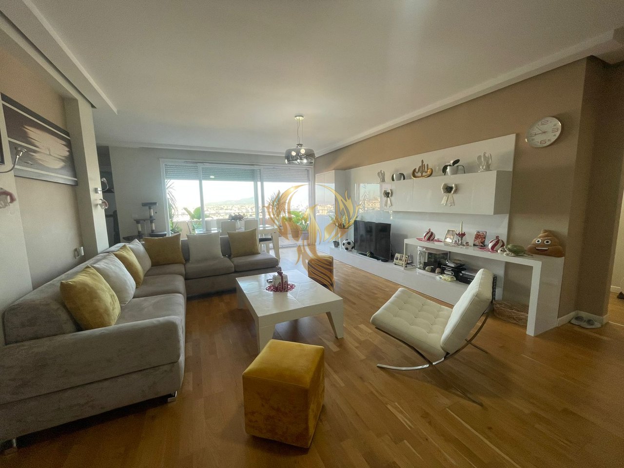 Occasion Sale Super Apartment 3+1+2+Parking Space included at “Botanical Garden”