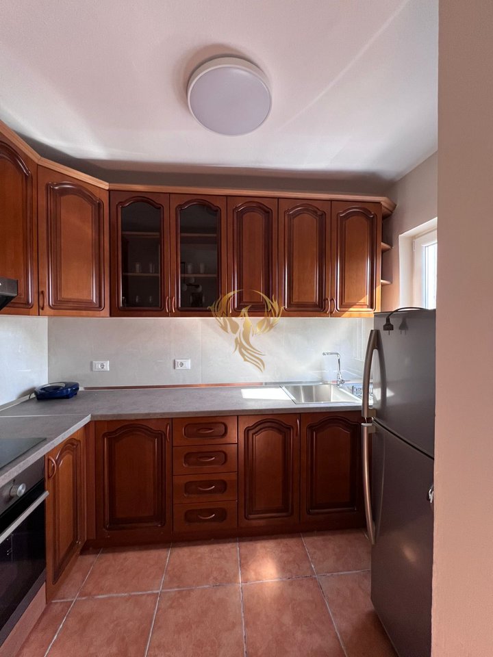 Apartment 2+1 for rent at Rr.Pjeter Budi