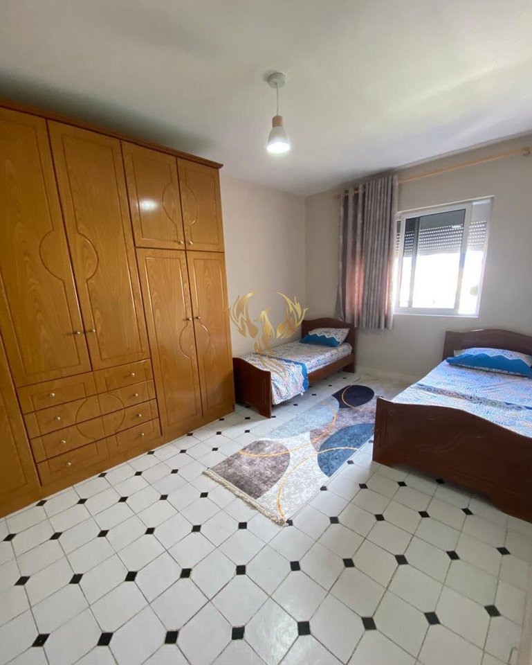 Jepet me Qira Apartament  1+1 tek Rruga Elbasanit