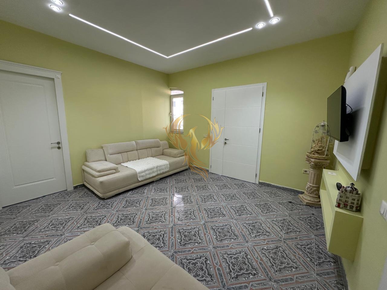 For rent Entrance 3+1 in Astir