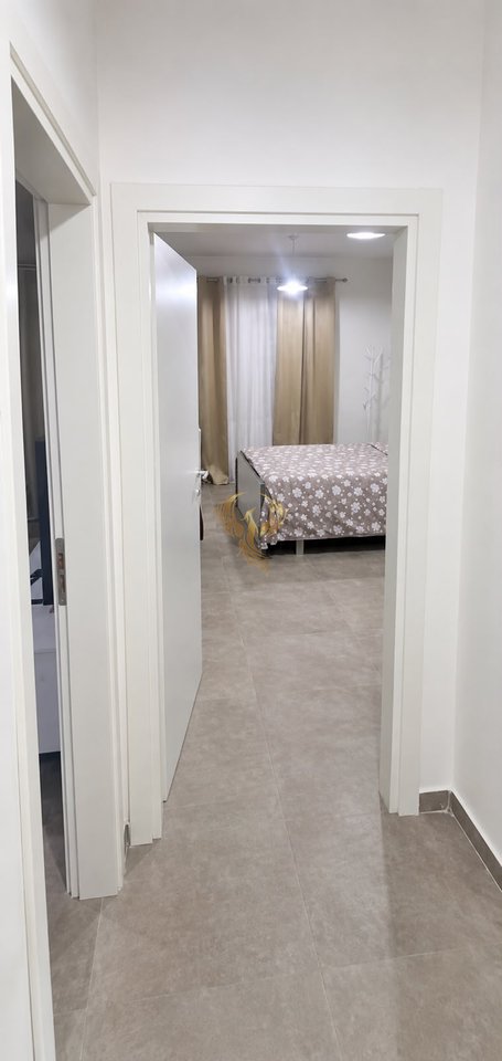 Jepen me qira 3 Apartament 1+1 Laprake