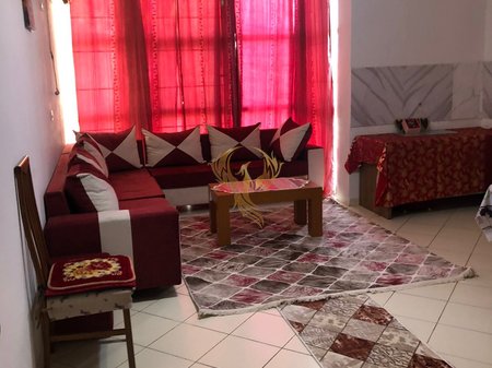 Jepet me qira Apartament 1+1 Astir