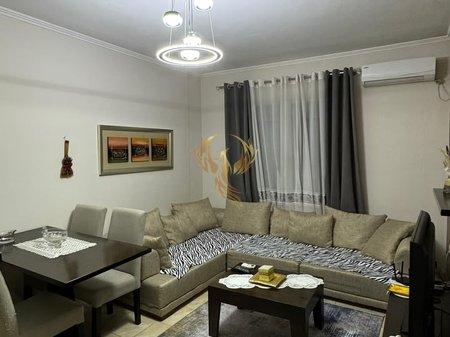 Jepet me qira Apartament 2+1 ne Astir
