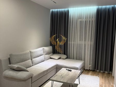 Jepet me qira Apartament 1+1 ne Astir
