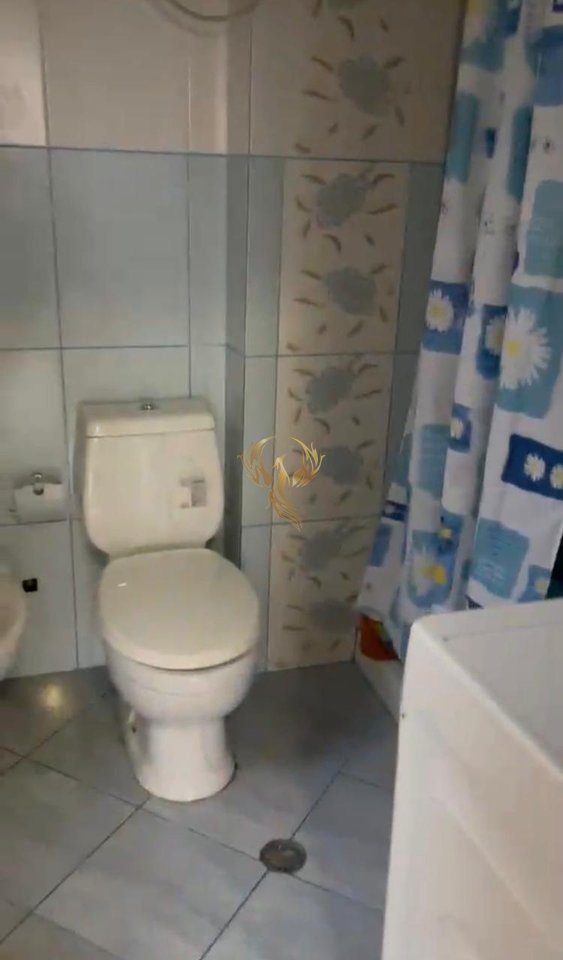 Jepet me qira Hyrje 1+1 te Vilat Gjermane