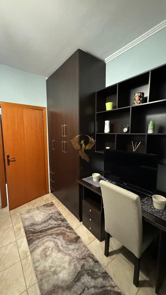 Jepet me qira Apartament 2+1 ne Astir