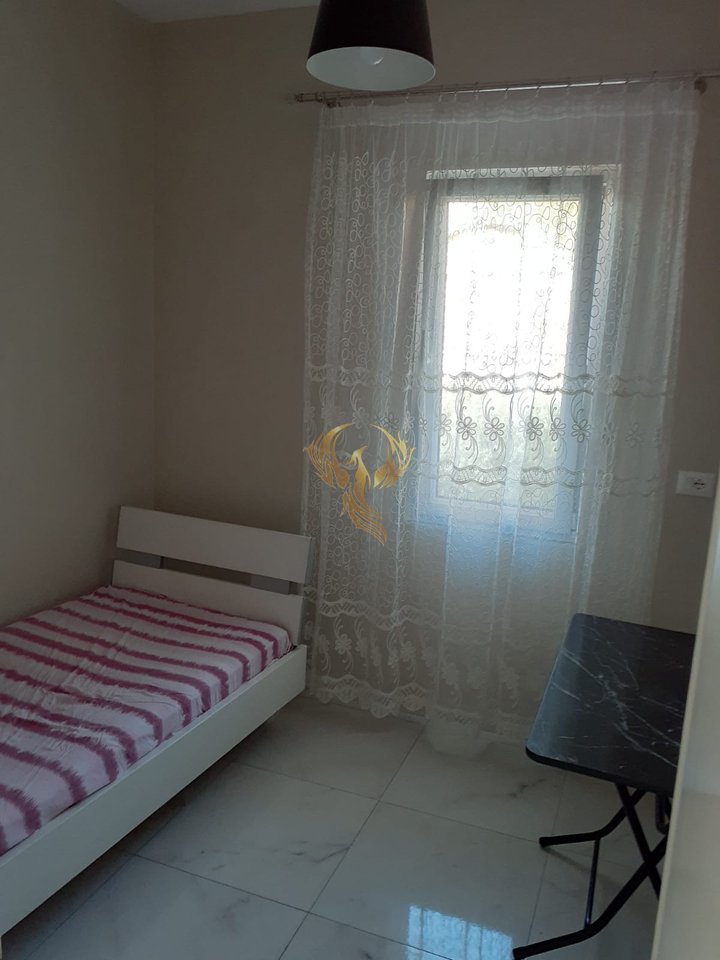 For rent 3+1 entrance on Elbasan Street
