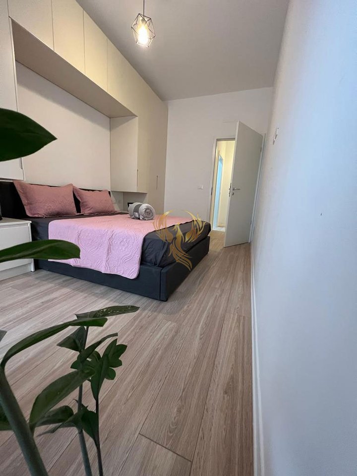 Jepet me qira Apartament 1+1 te Ish Parku i Autobusave